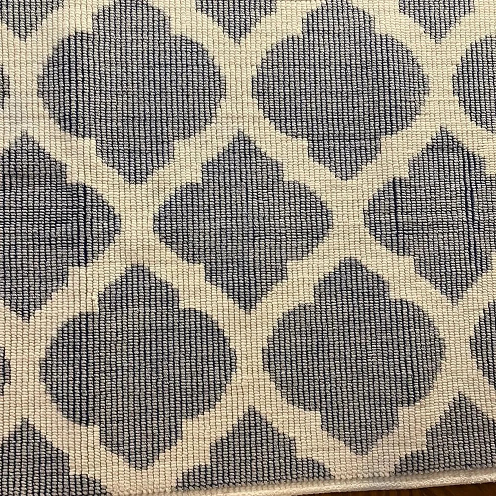Natural Cotton Bath Mat / Throw Rug White & Blue Design